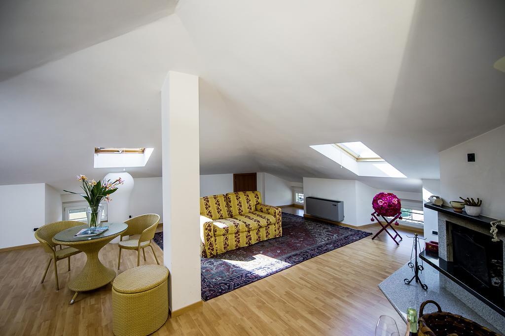 Hotel San Gerolamo Vercurago Zewnętrze zdjęcie