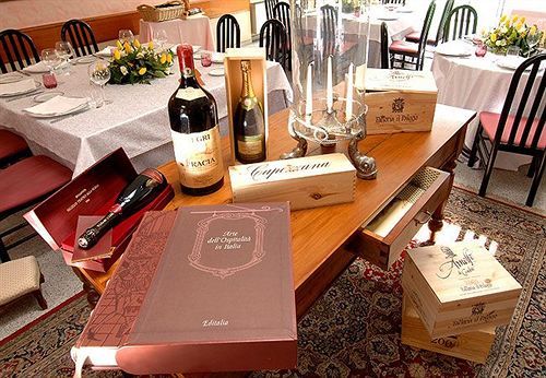Hotel San Gerolamo Vercurago Zewnętrze zdjęcie